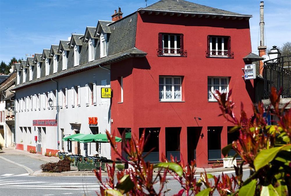 Logis Hotel Restaurant Des Voyageurs Pont-de-Salars ภายนอก รูปภาพ